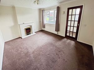 Lounge- click for photo gallery